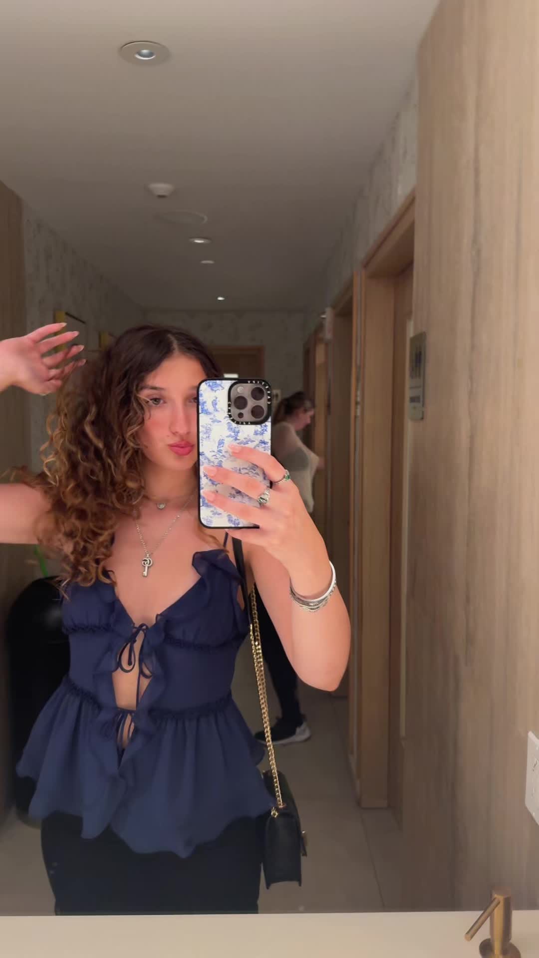 @aphroditi🇦🇱