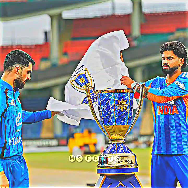 @🇦🇫𝐌𝐒 𝐄𝐃𝐈𝐓𝐒👑