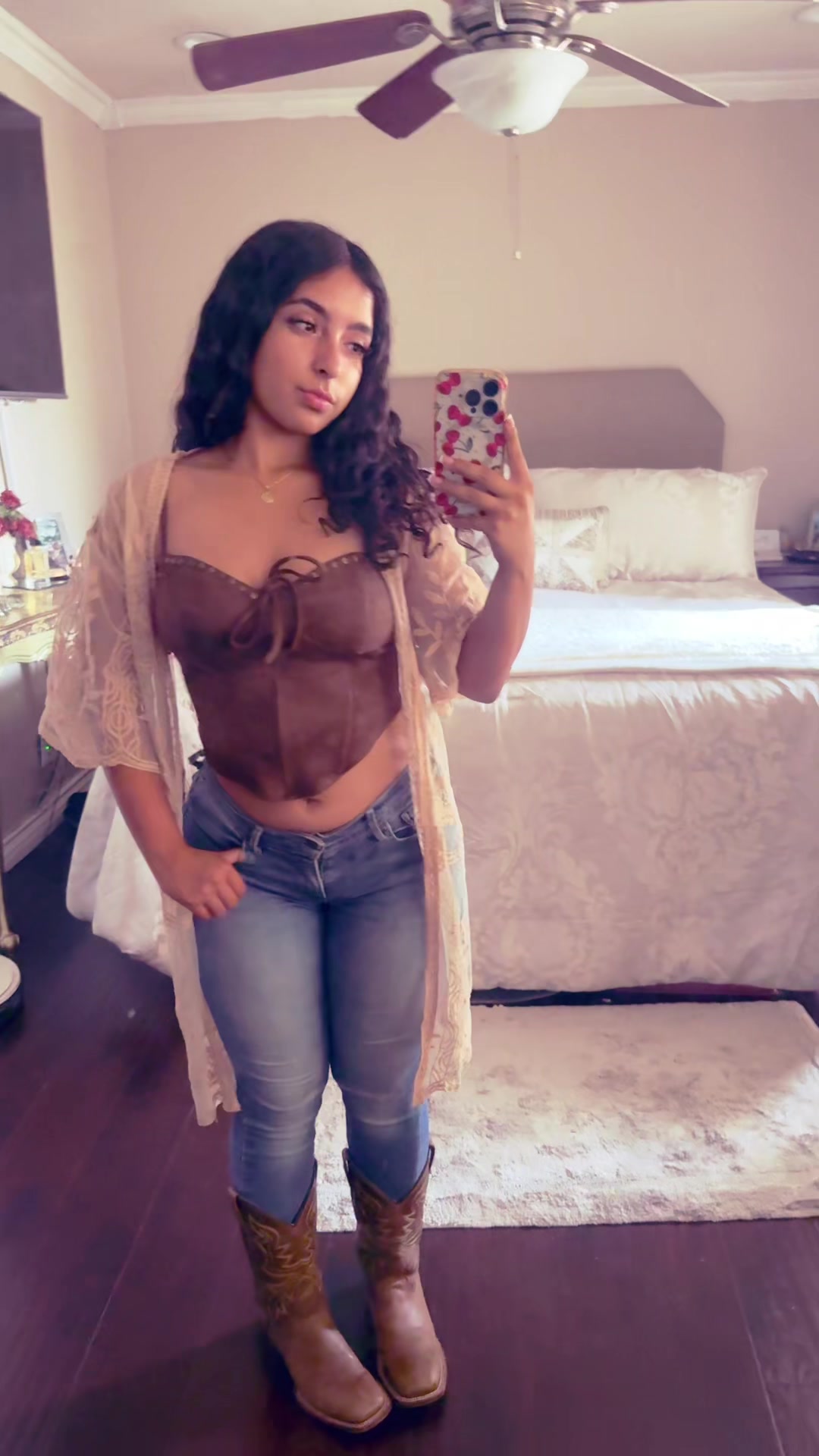 @Mia