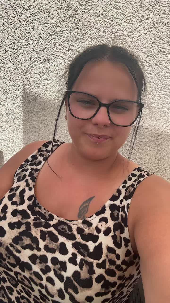 @_lischa95_