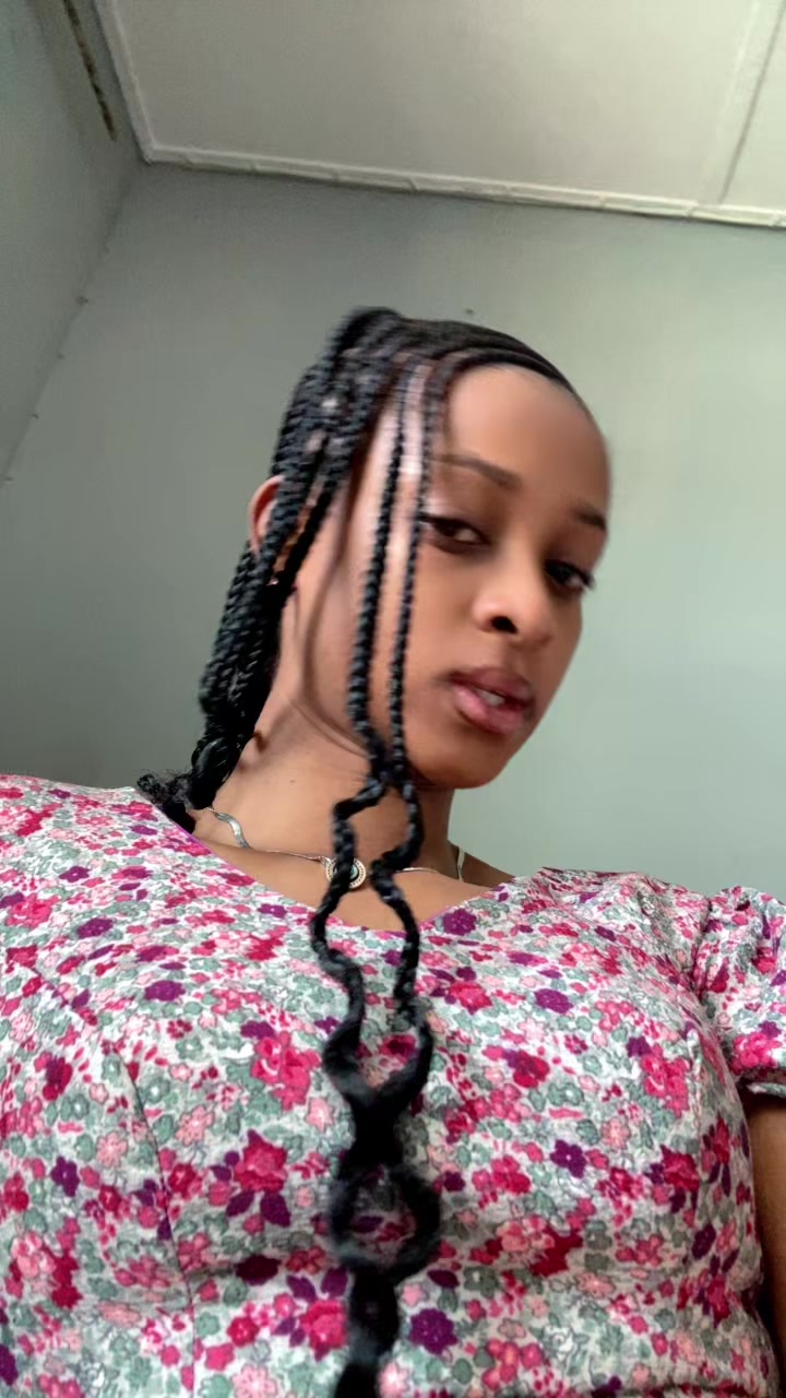 @Olamide🦋✨💙