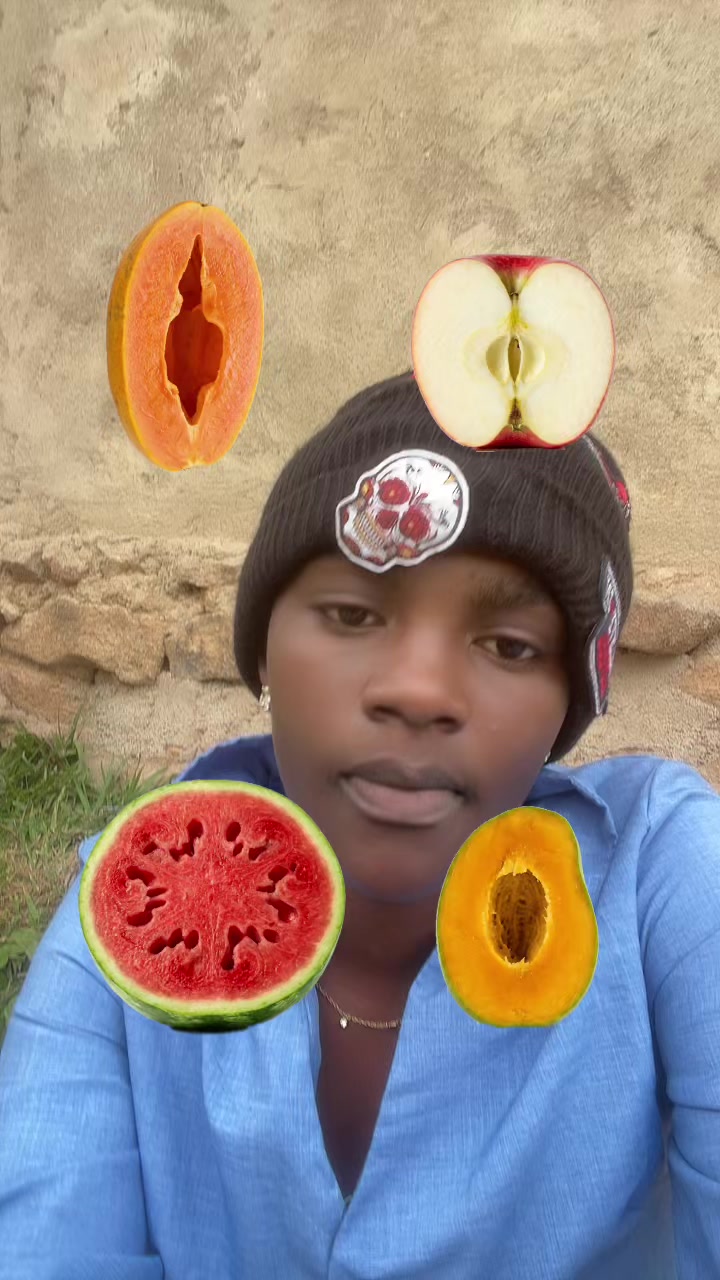 @Rihanna bb volont&eacute; ❤️❤️