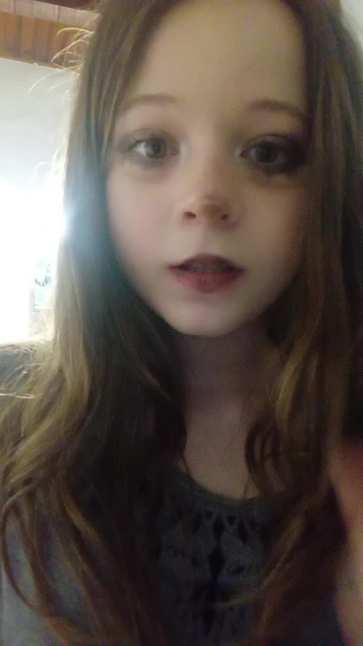 @Emiii