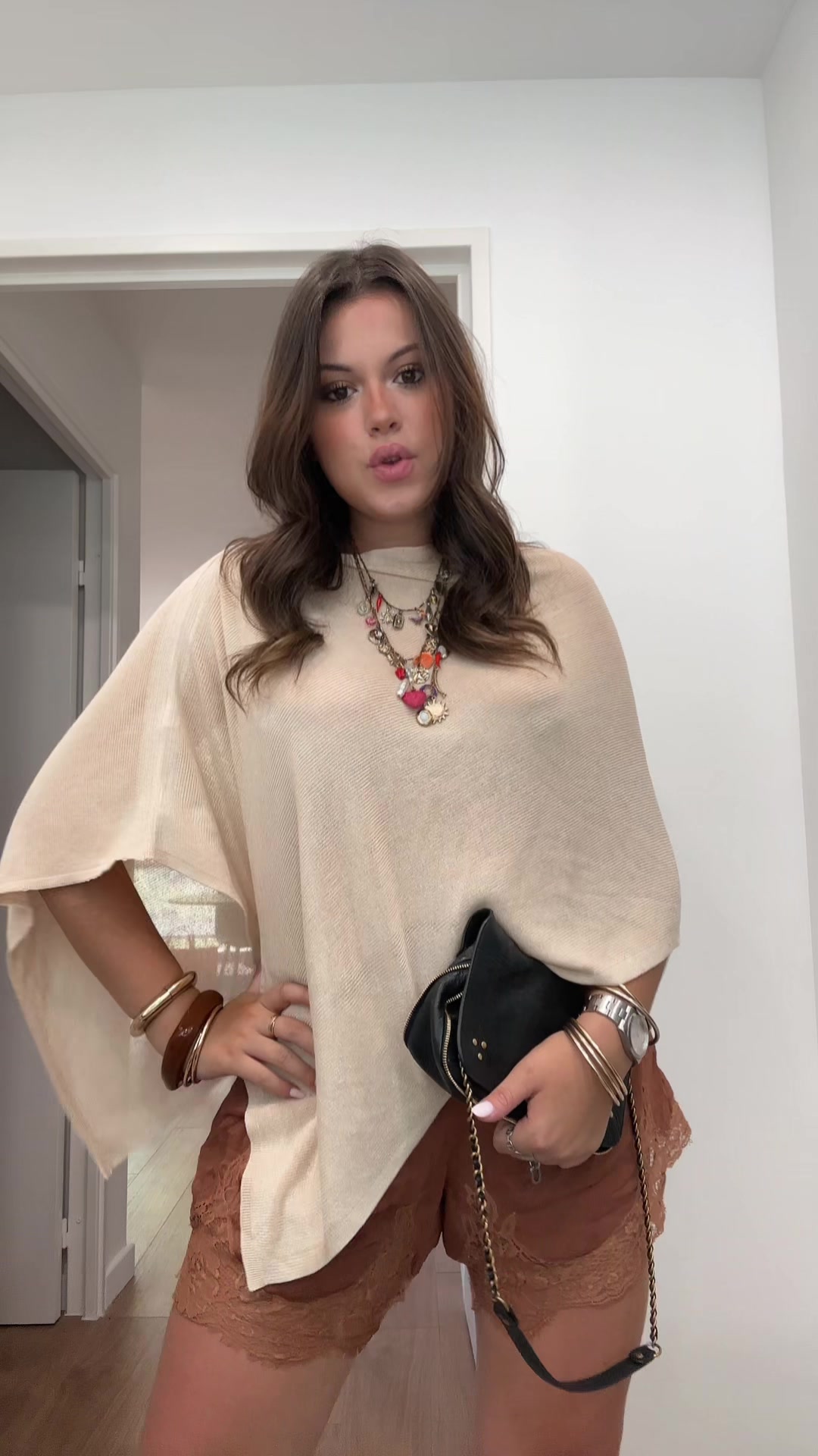 @LILI