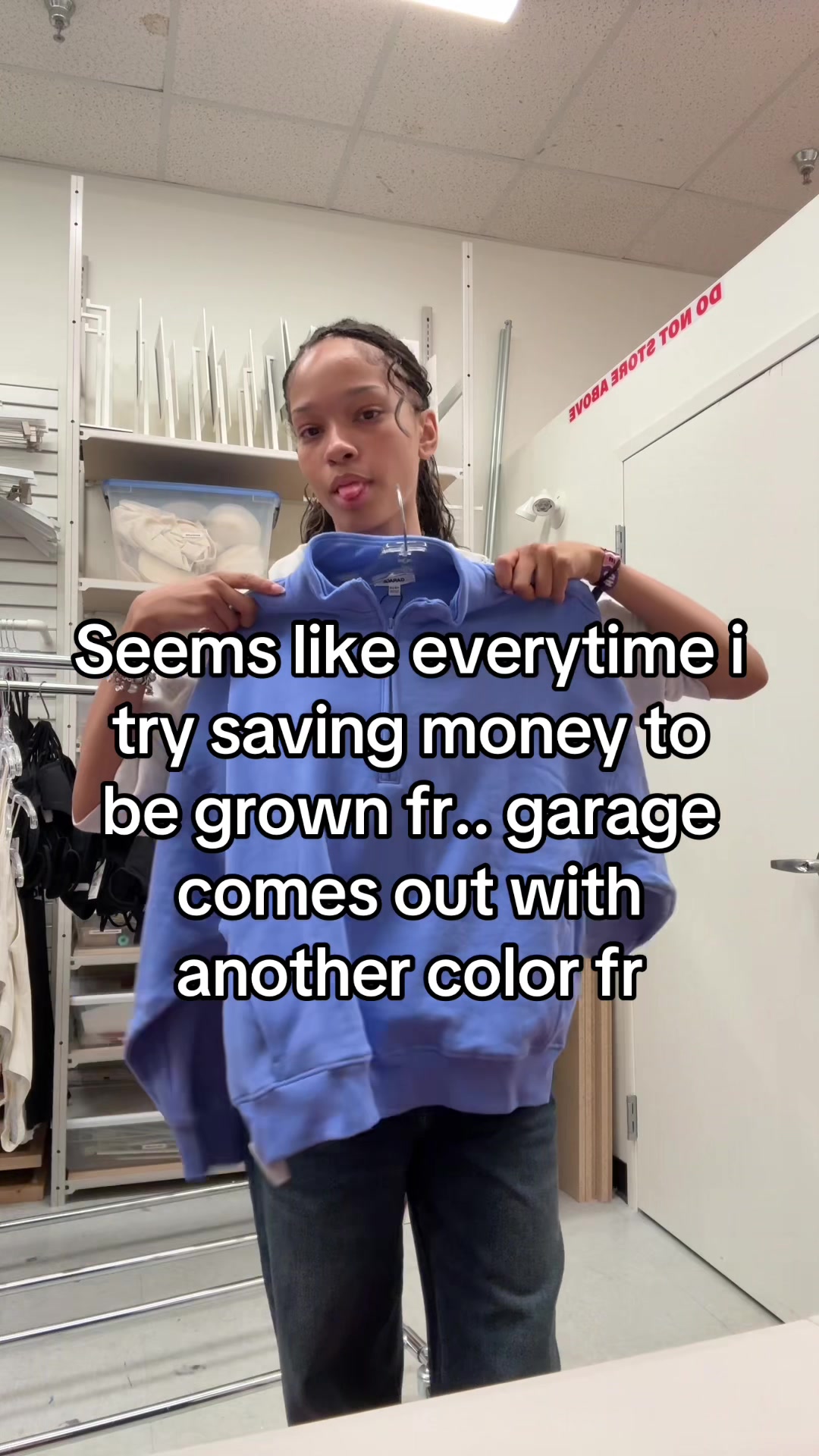 @_kirajohnsonn