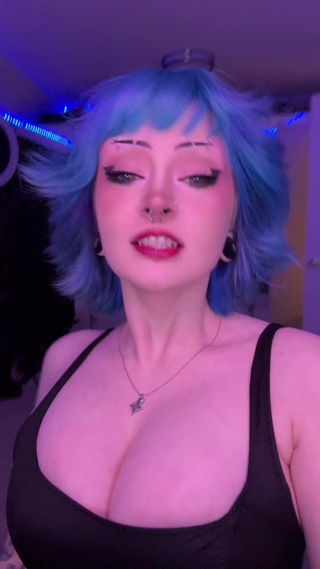 @blue :3c