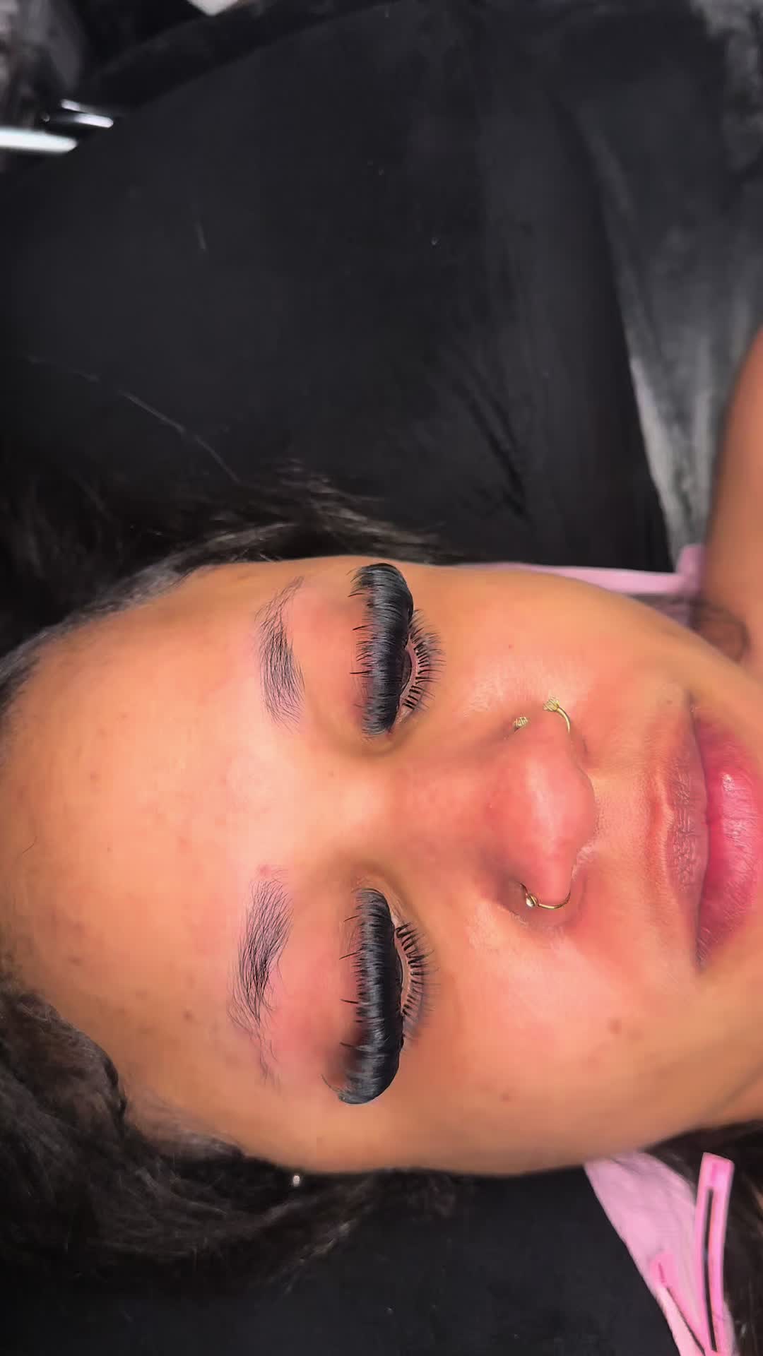 @Bella