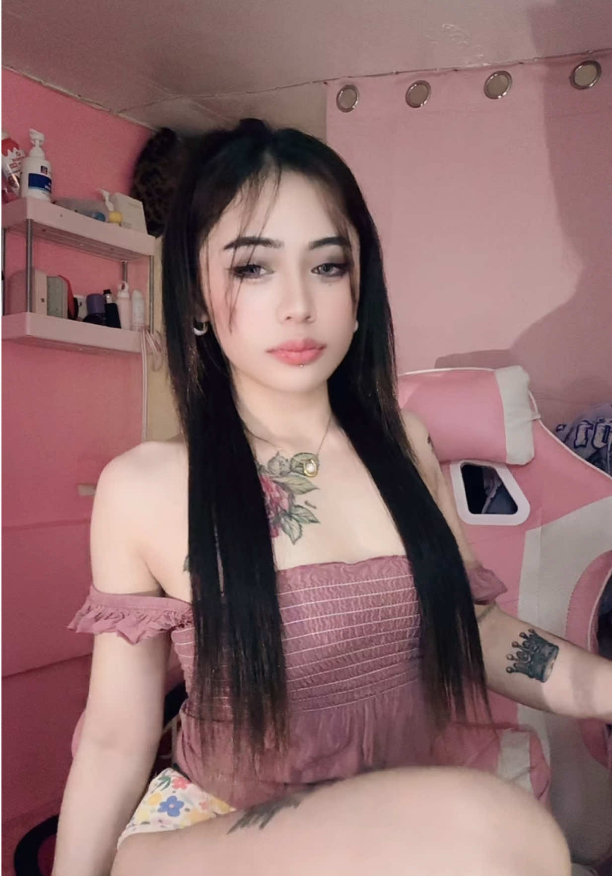 @strwberry🍓