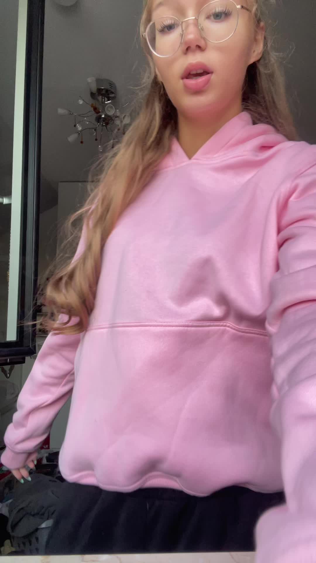 @iwanttobeSWAG