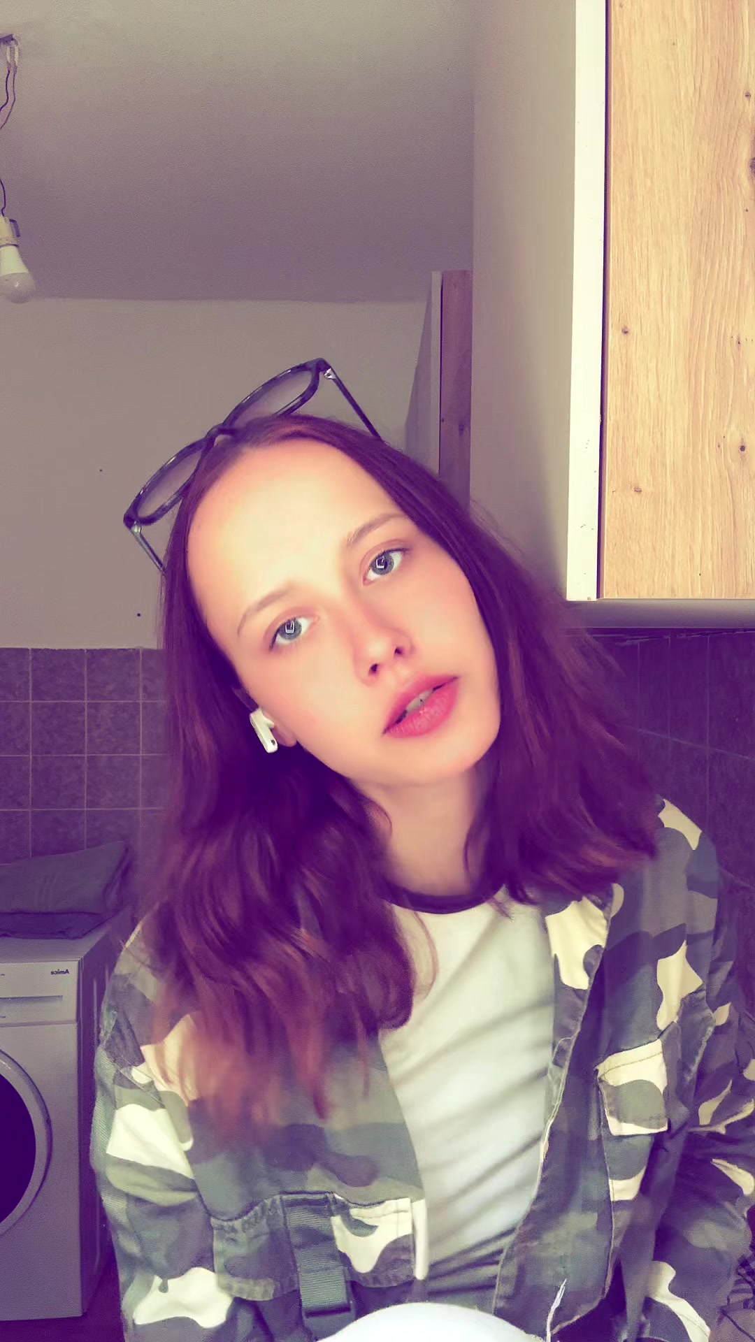 @Lili