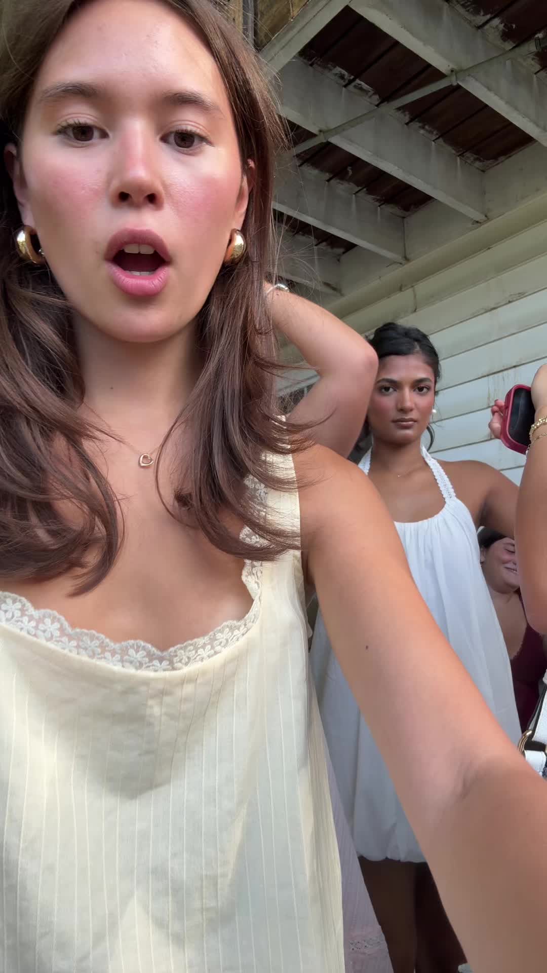 @crazyava2005