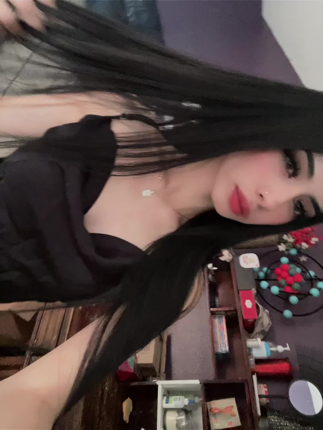 @Kimsita_m