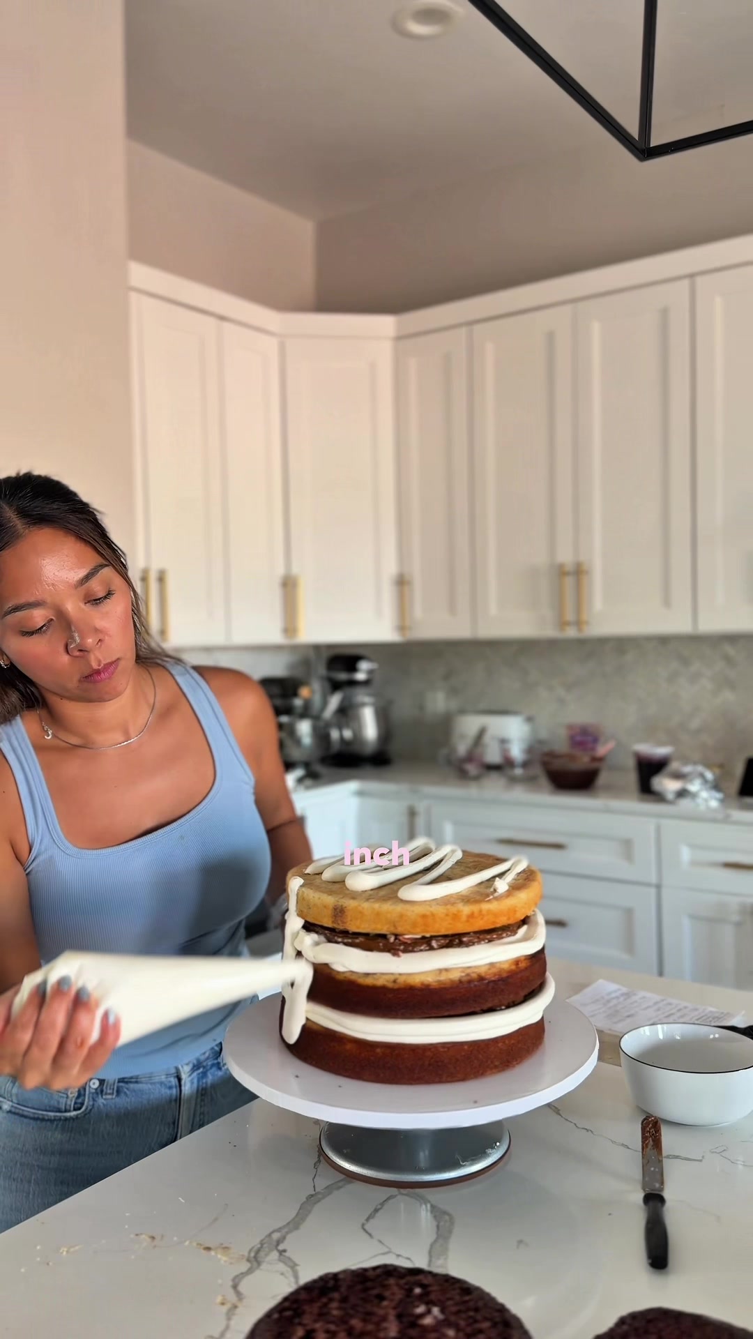 @Cake By Claudia