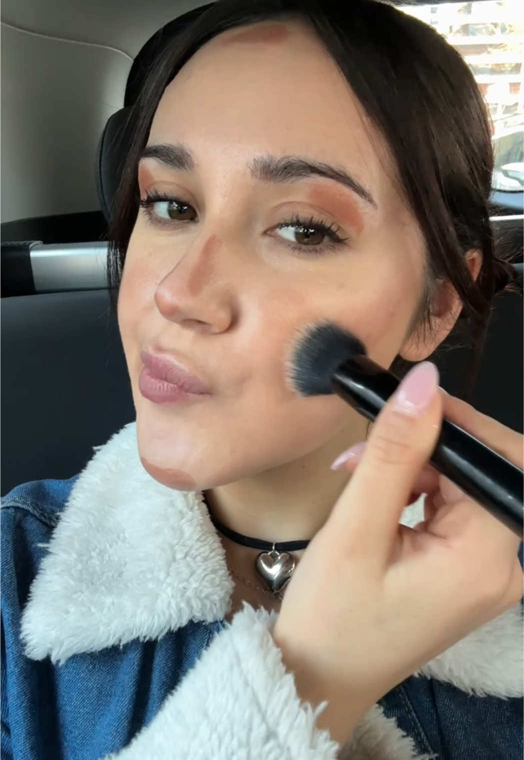 @isidoranawrath makeup artist