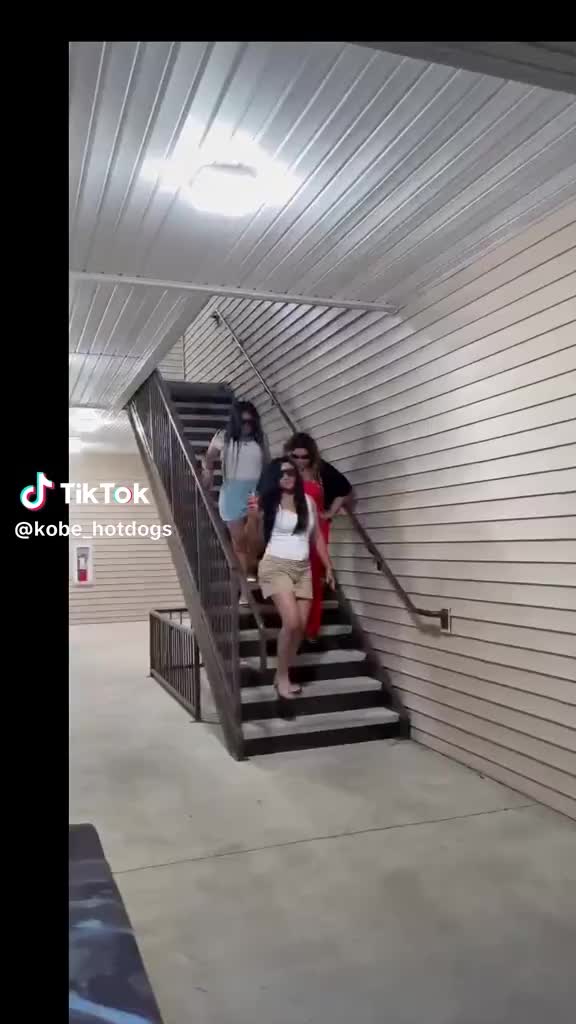 @kellyreyes1304