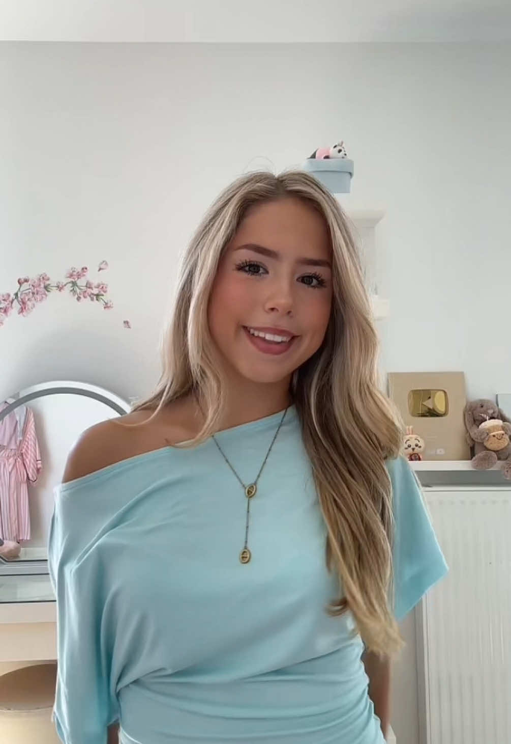 @Kiaraparis