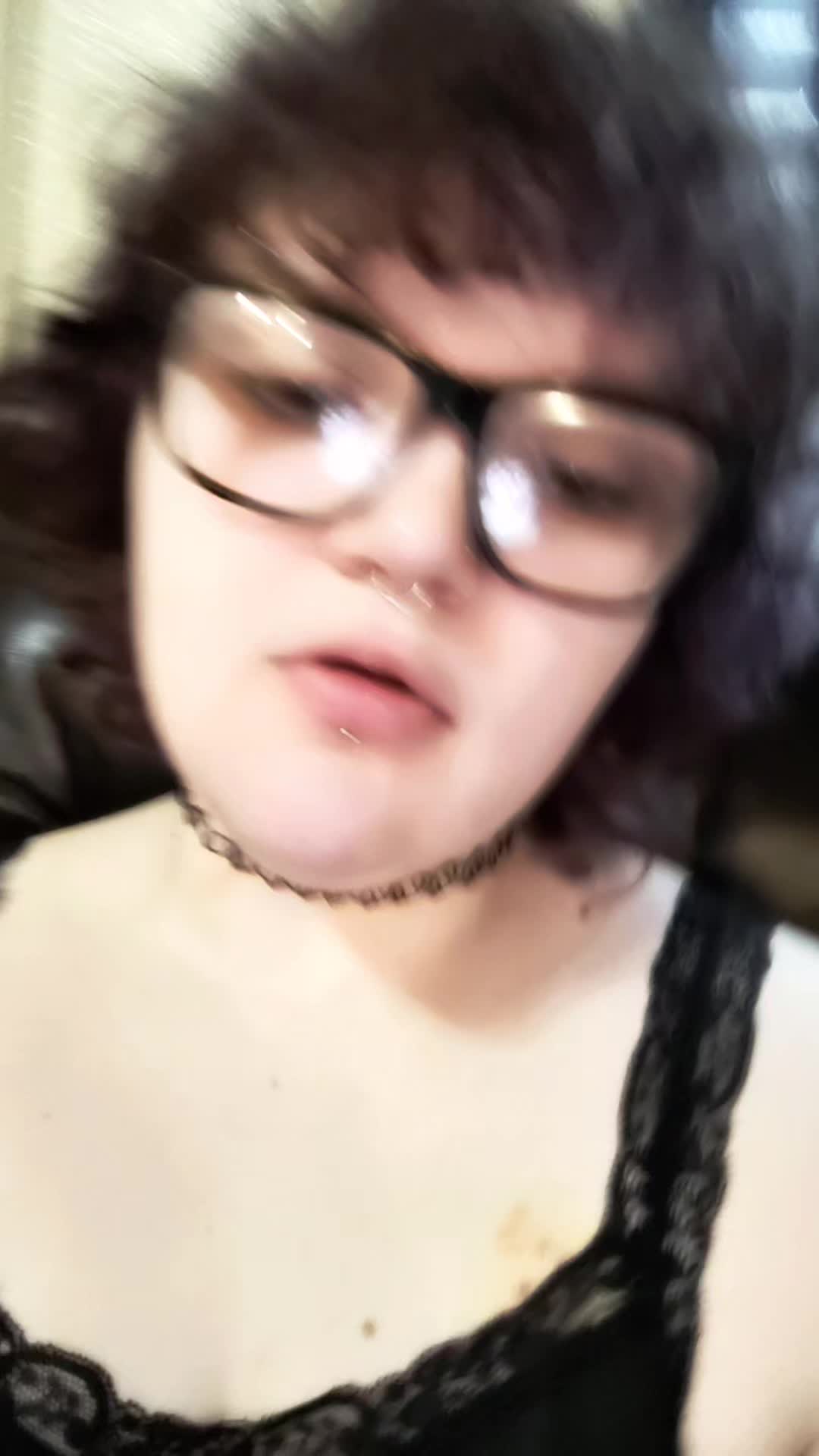 @x_livingdeadghoul_x
