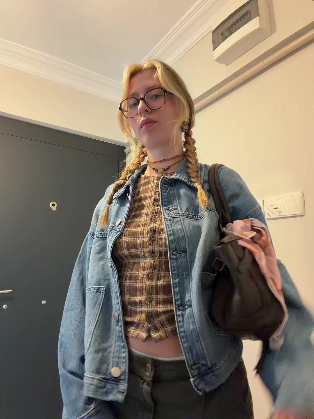 @poetleyla