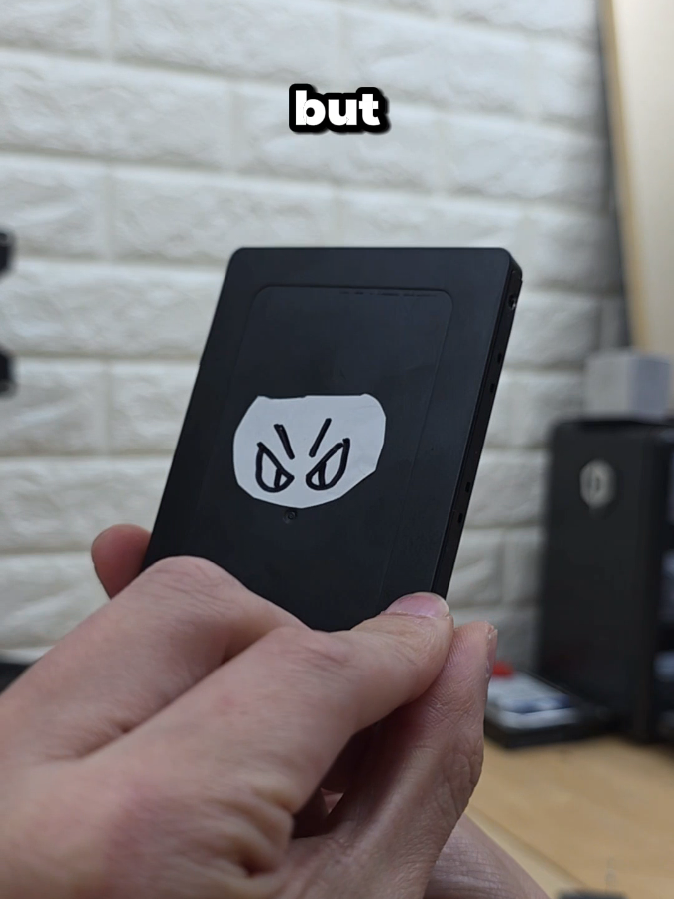 @mryeester
