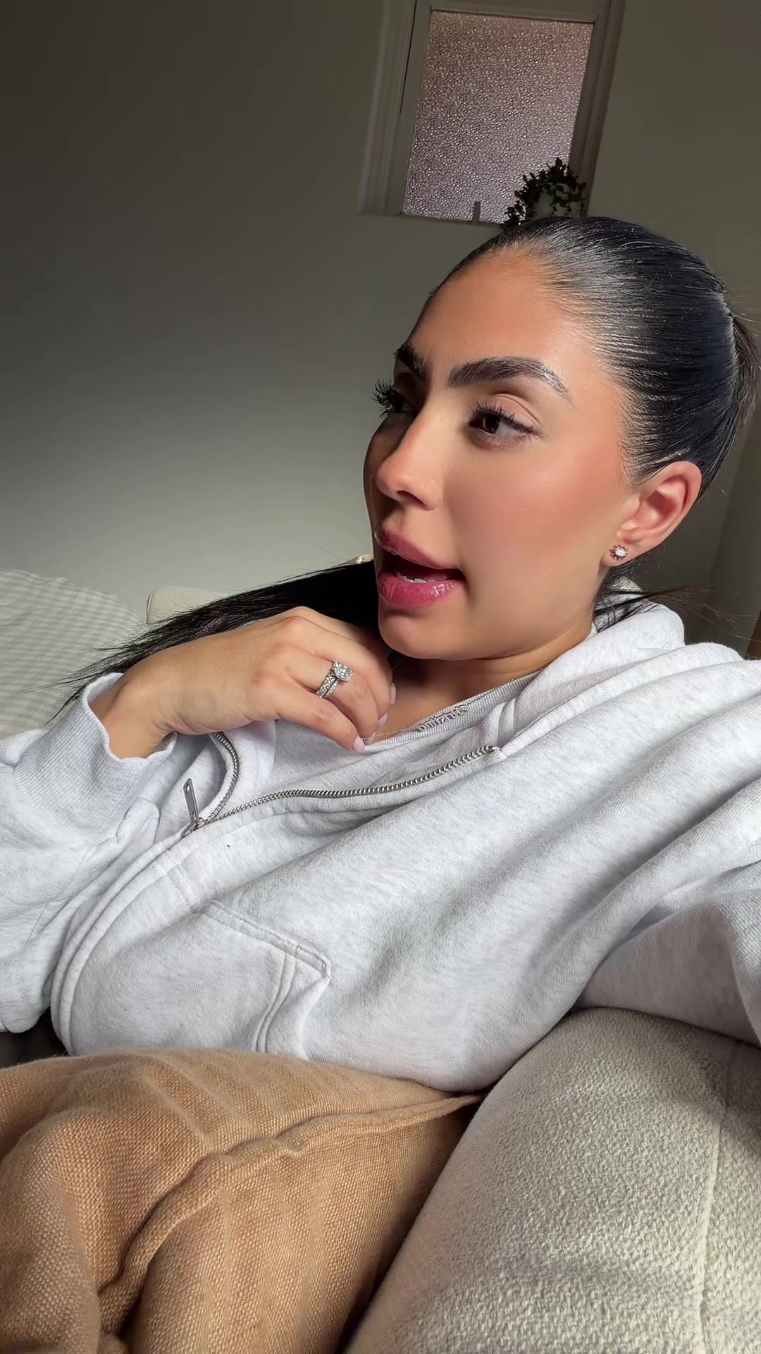 @Yasmiino_