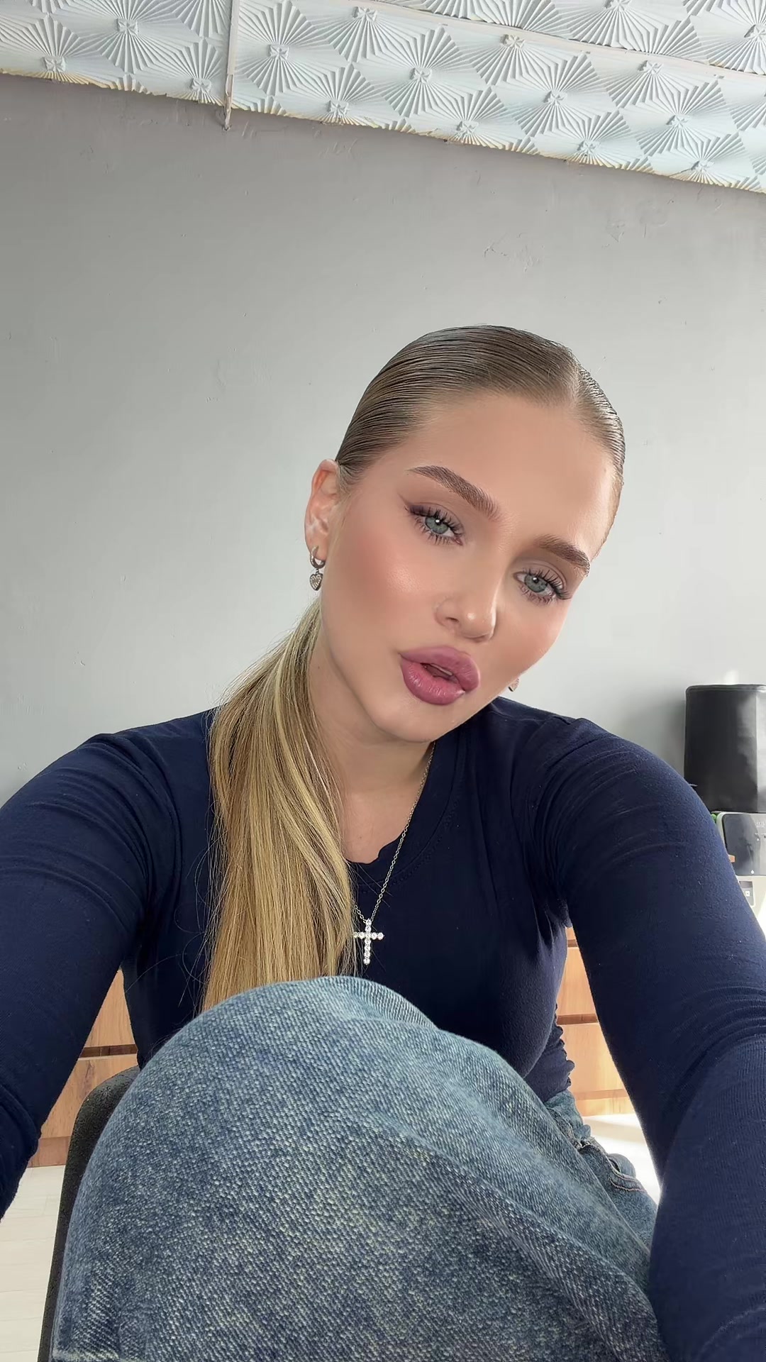 @единственная