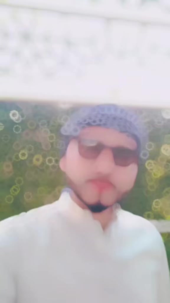 @Ismart_Raza
