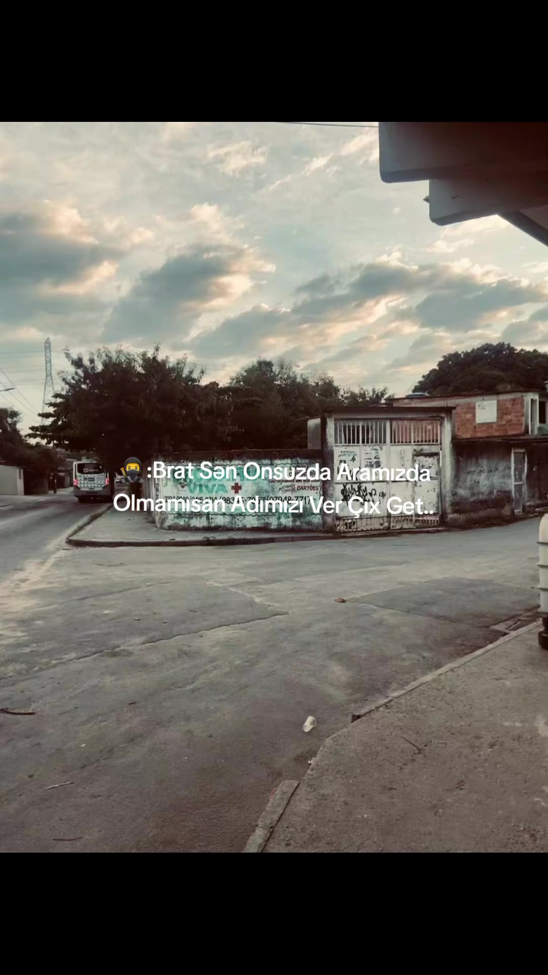@Mirzeyeww