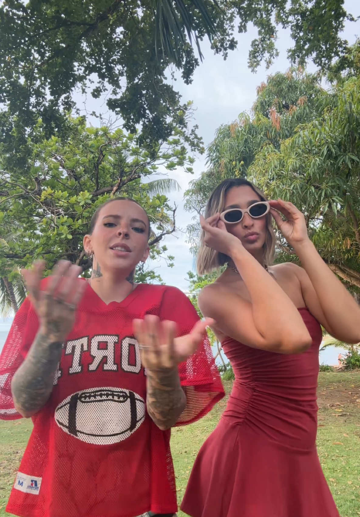 @lari_poppins