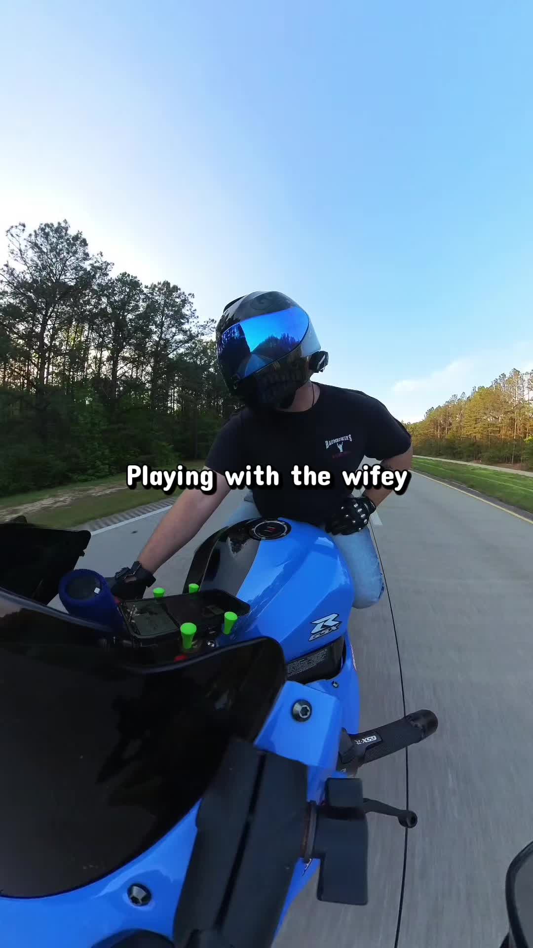 @Gixxer_chill😎