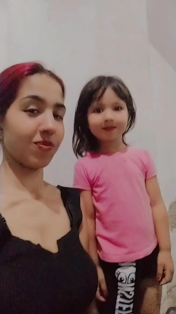 @Ayşeg&uuml;lmahmut