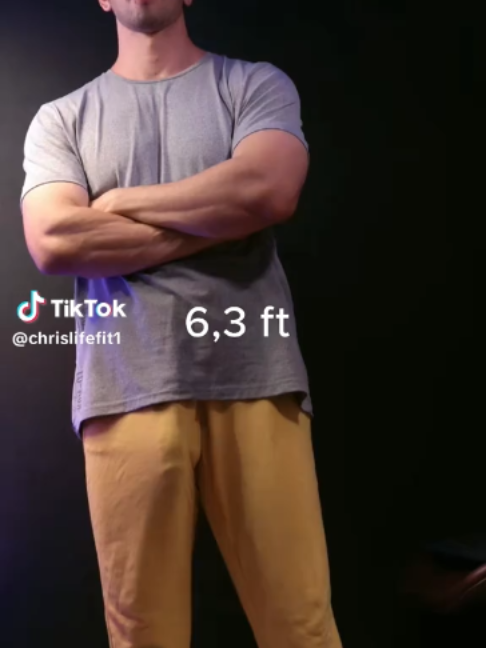@SportHunks