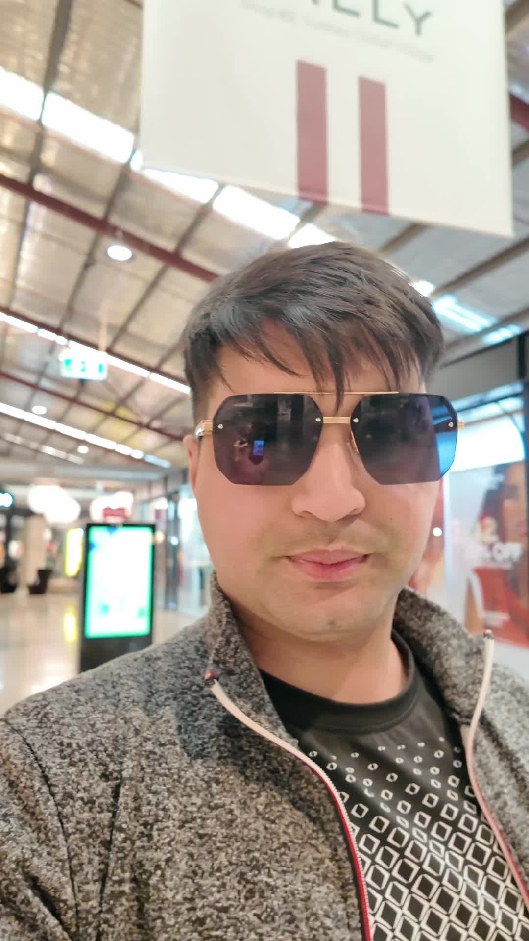 @Tasleem Khan ๐ฆ๐บ๐ฆ
