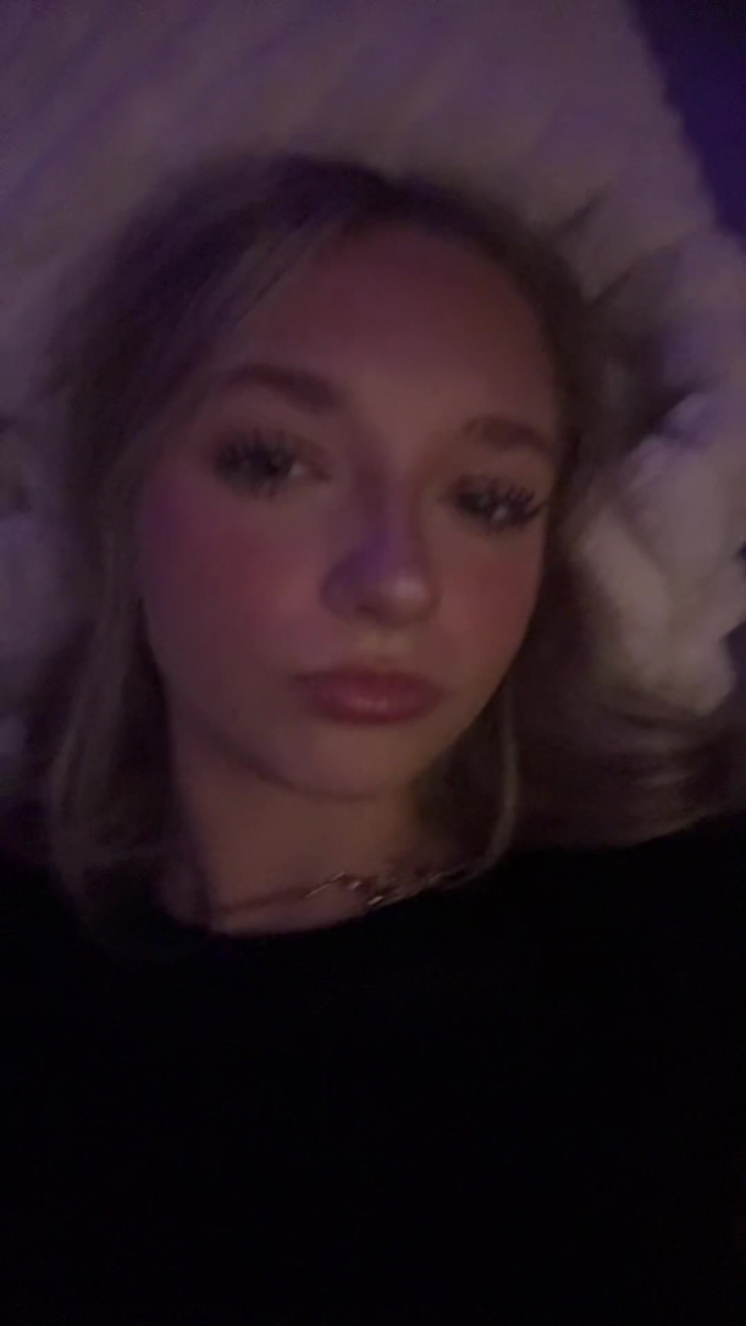 @✩