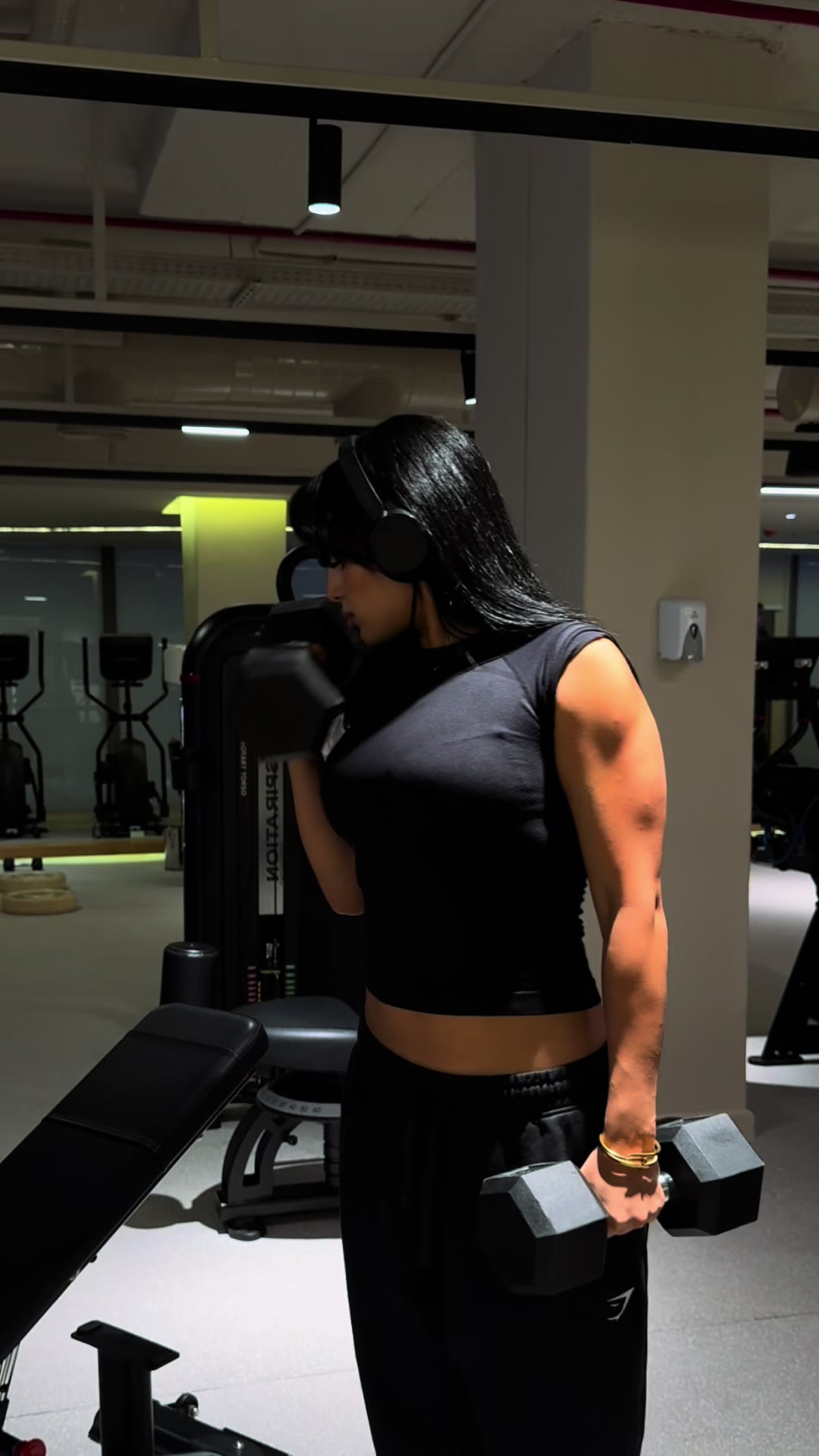 @Urfavgymbaddie