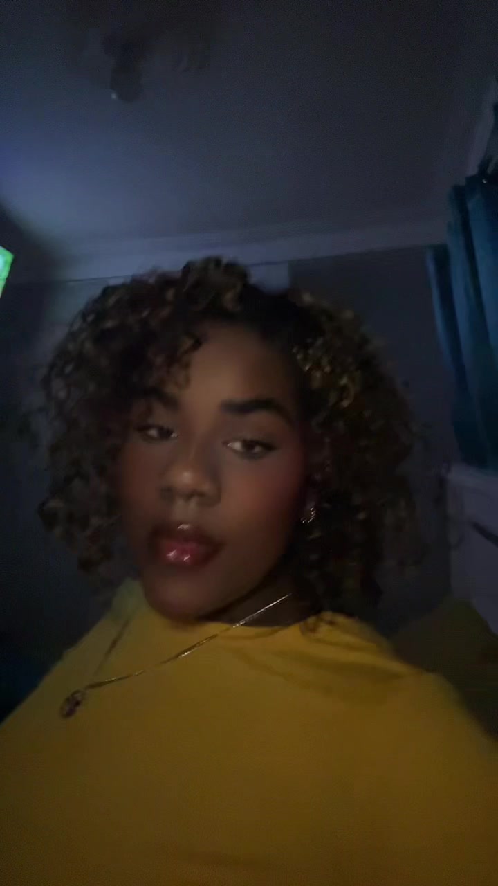 @GABRIELA🤎