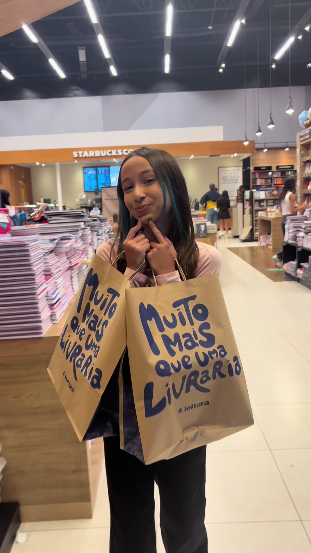 @julia.menzote.ofc