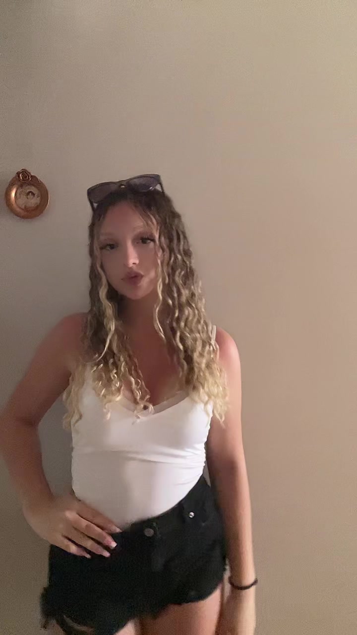 @ℒ𝒶𝓇𝒶
