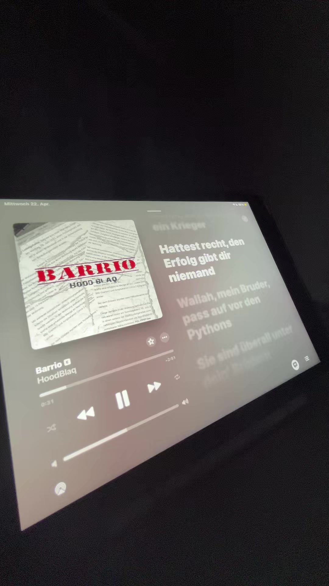 @Applemusik_Lyrics.