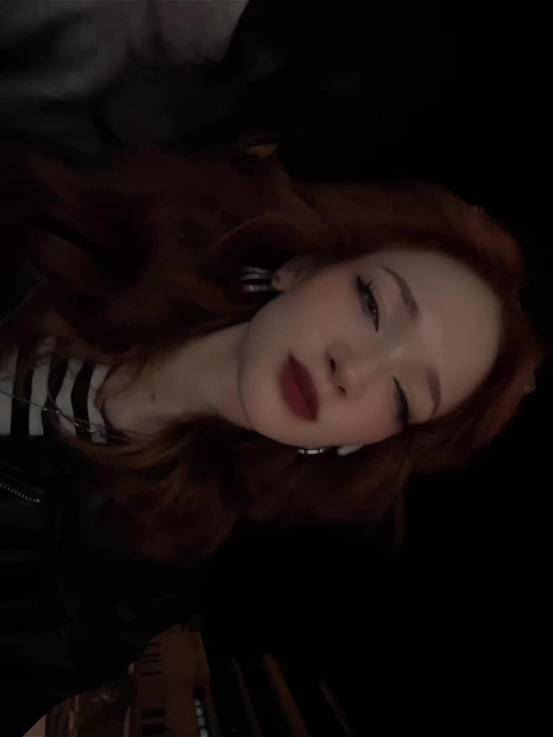 @…