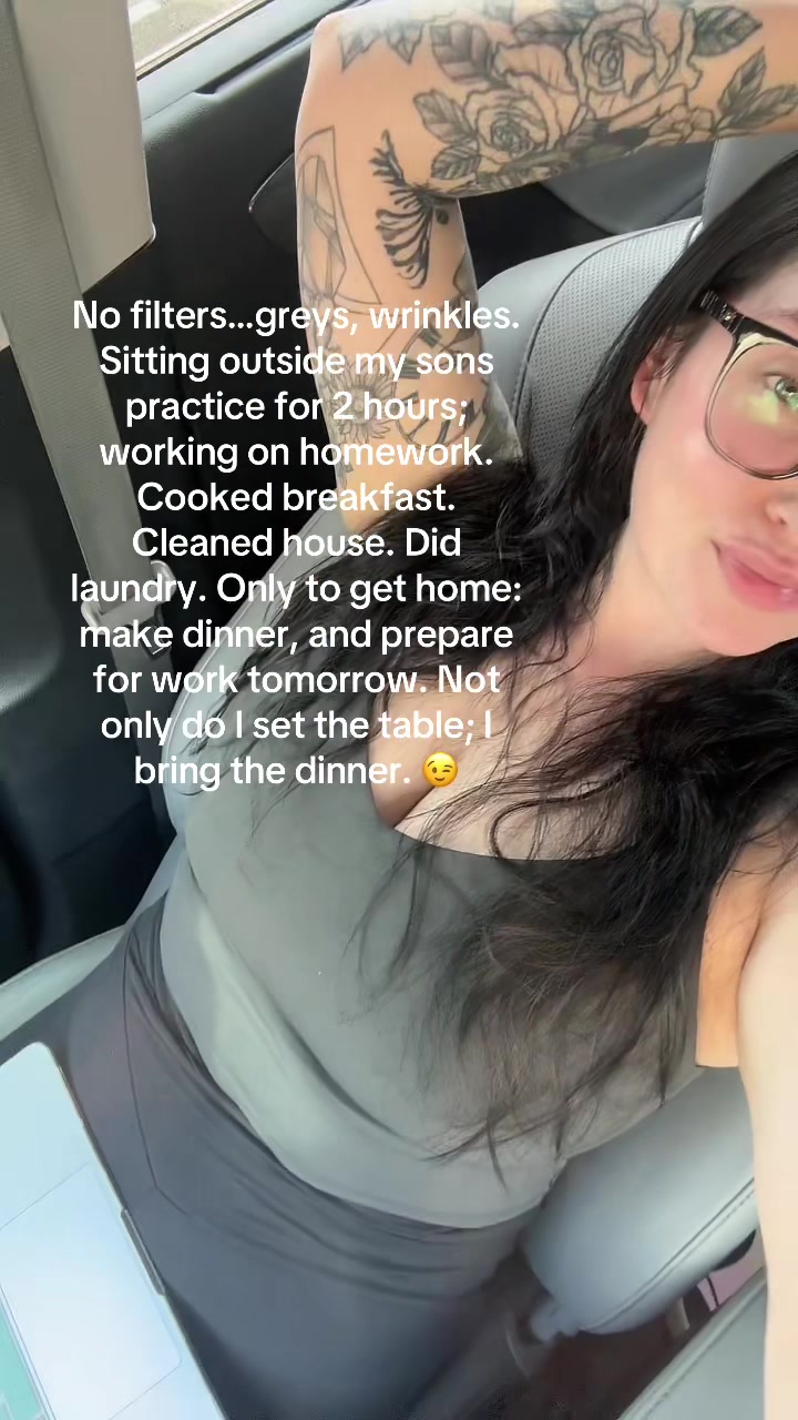 @cassie_sweetie_