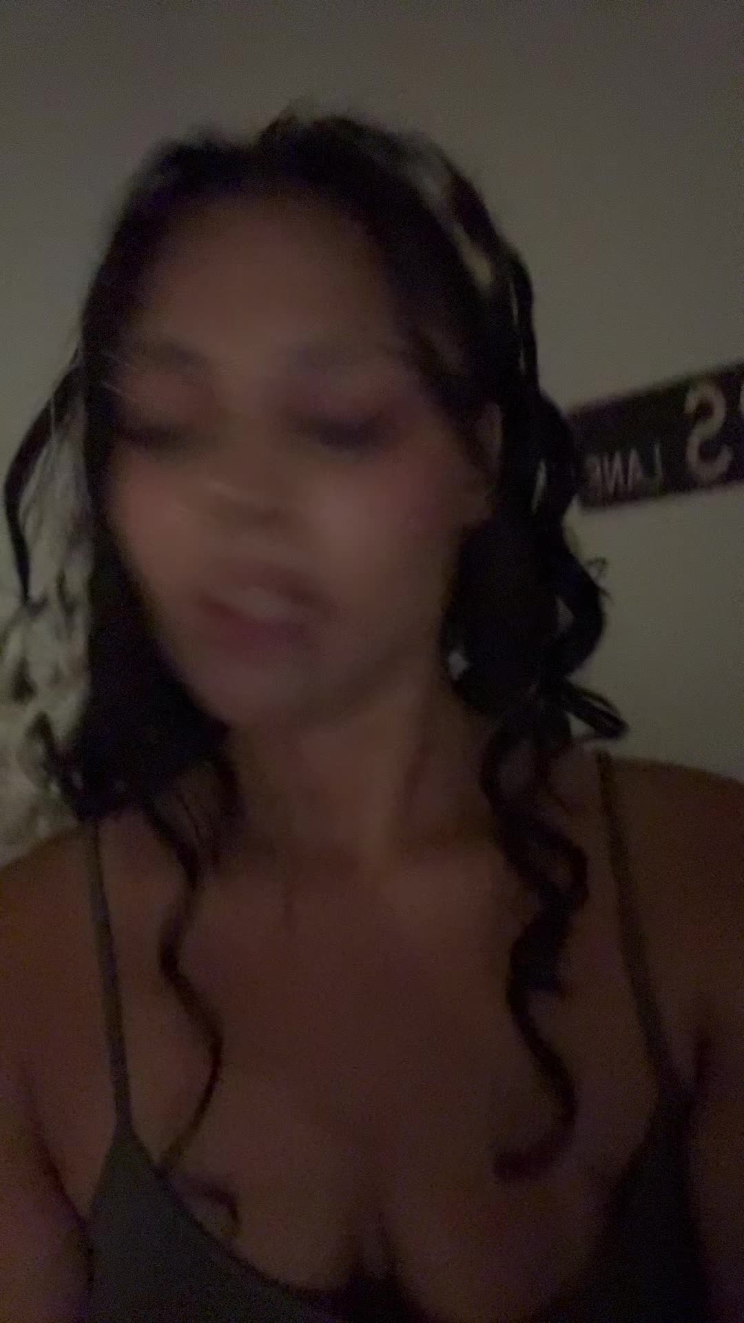@ellie