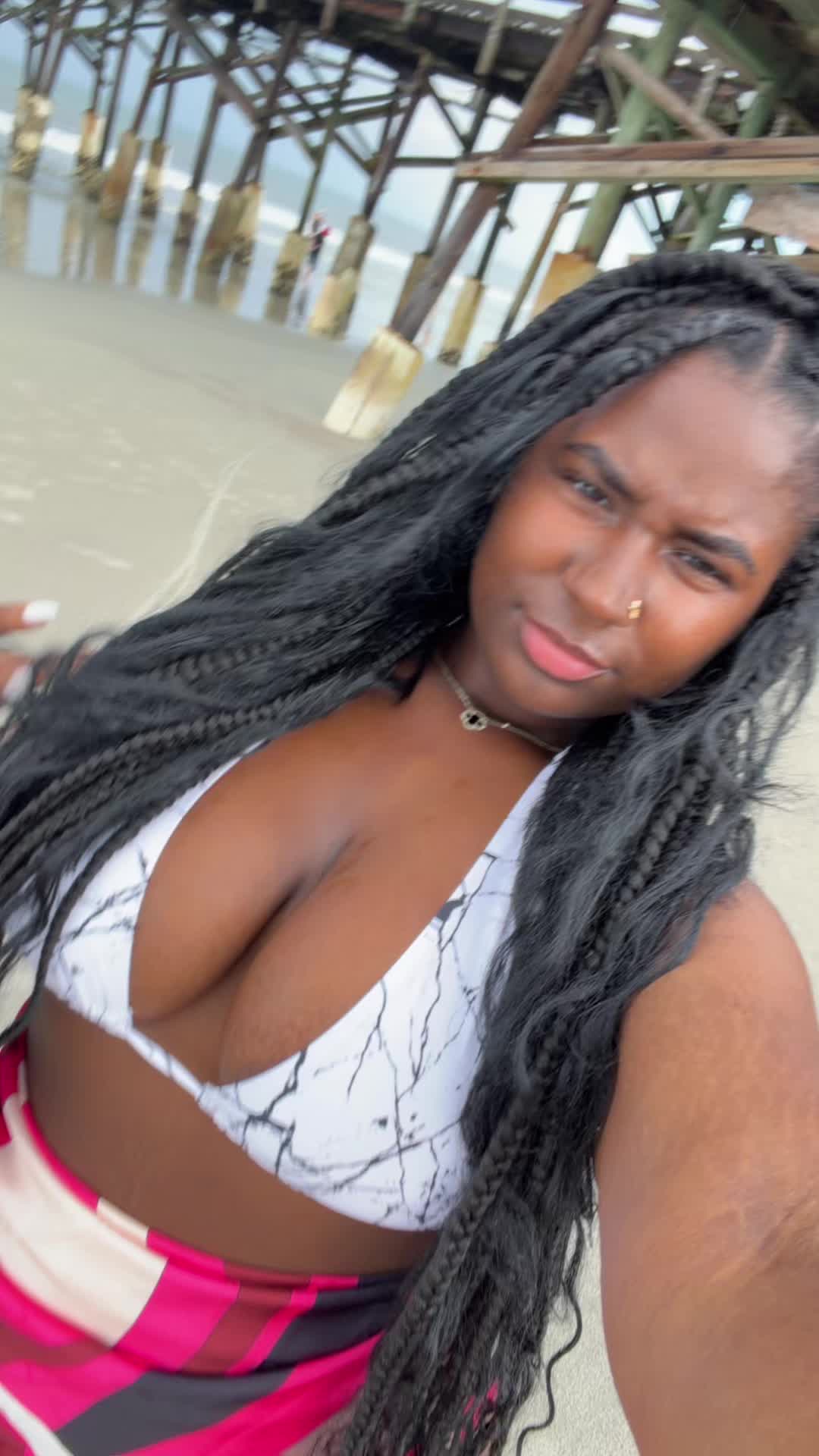 @kiki 🫦