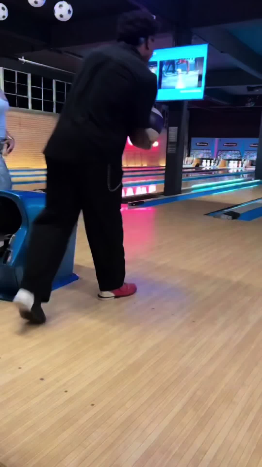 @thekingshlo