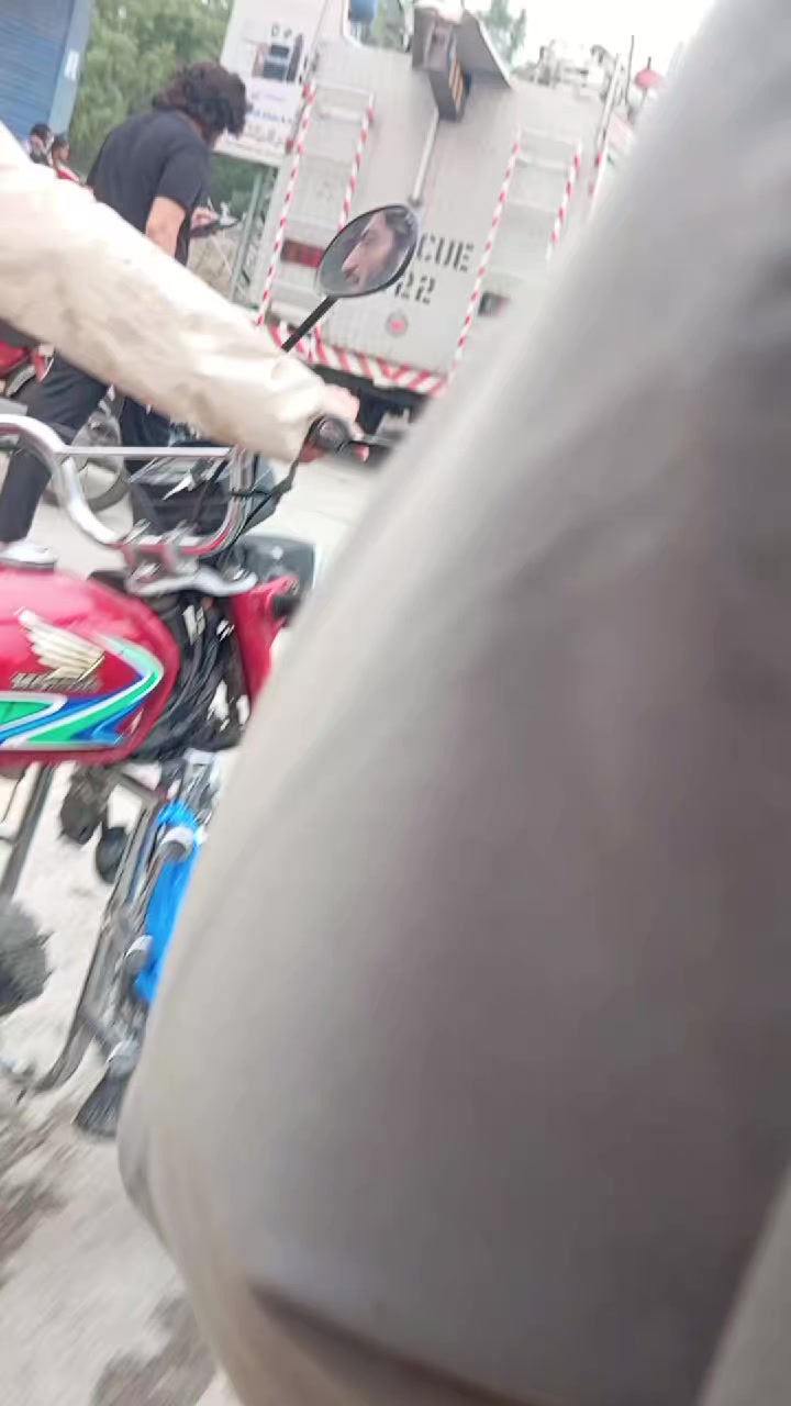 @N🇧🇫804