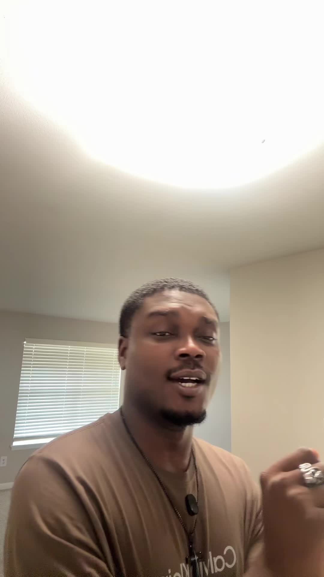 @OlukuBiscuit