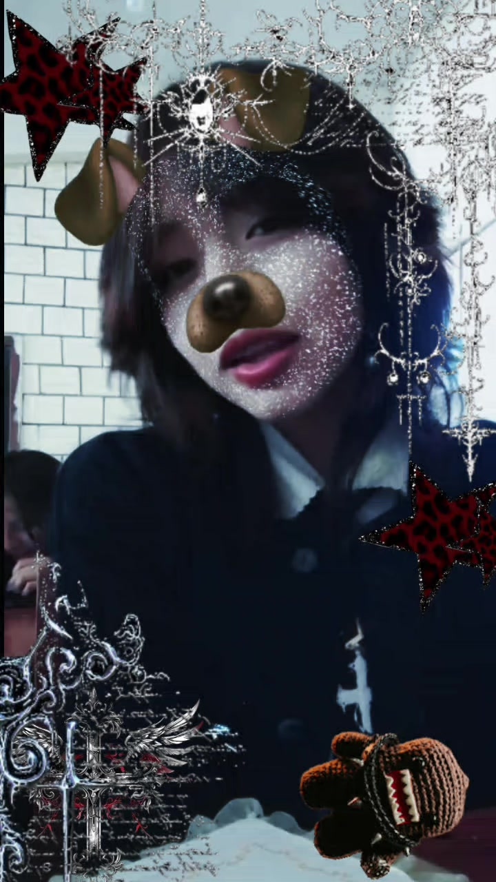 @LILIDI☆🕷