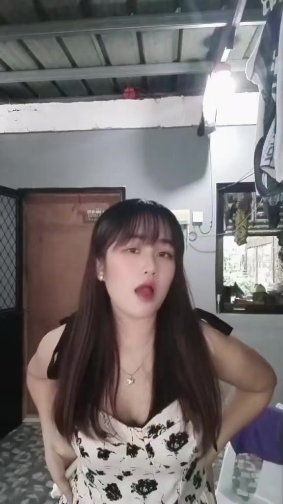 @CandyMae🍬