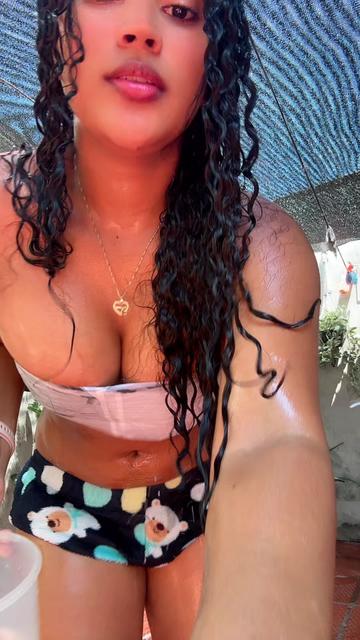 @_ca_roo