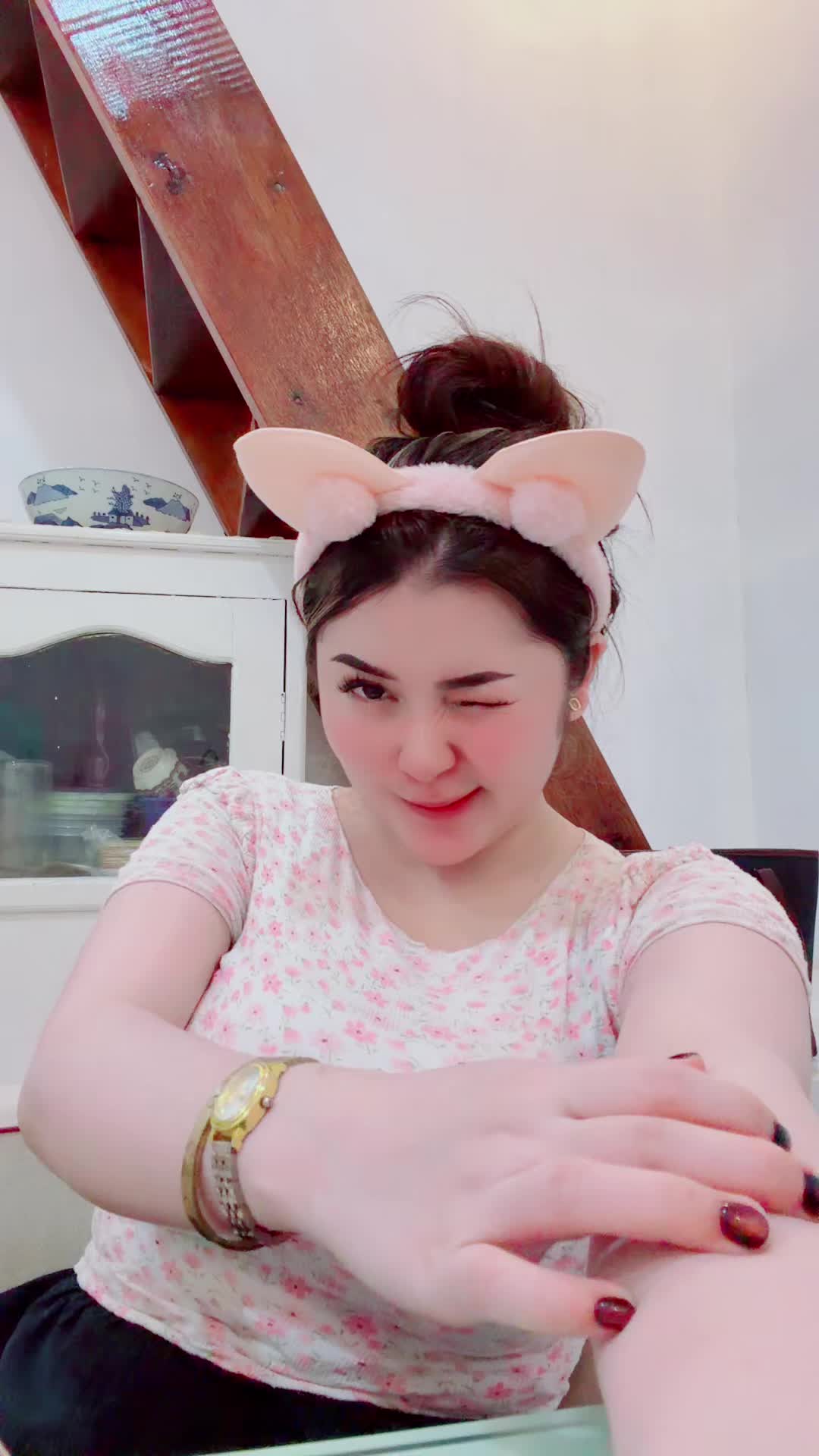 @Rieneskedua