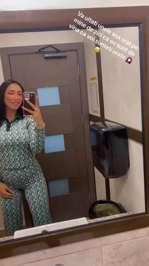 @🦋Nicoleta 🇷🇴